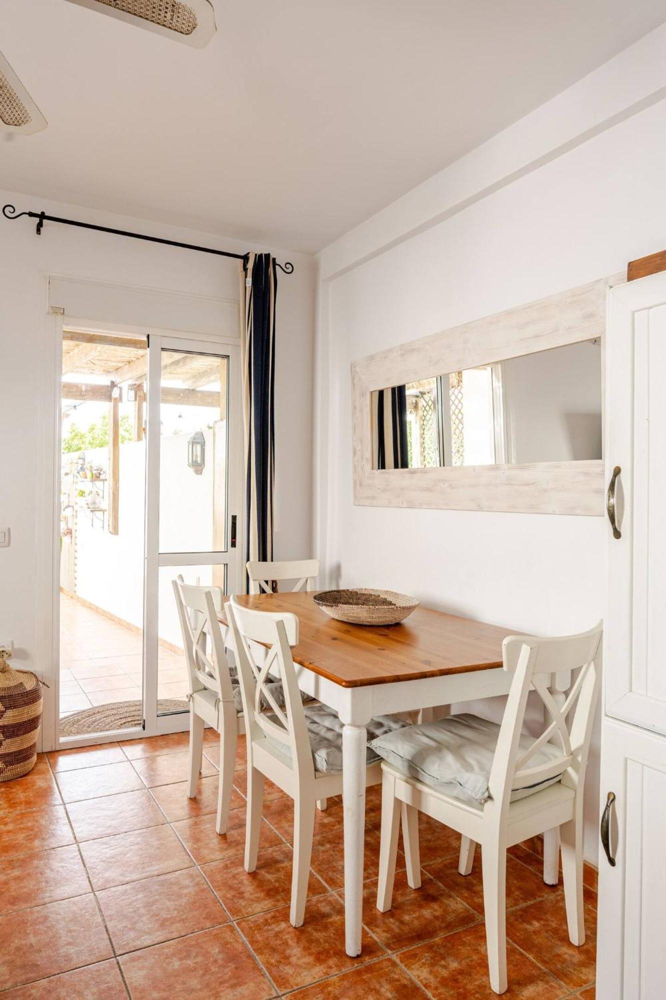 Alzeina, Casa Con Mucho Encanto A 300Mtr De La Playa 阿瓜阿马加 外观 照片