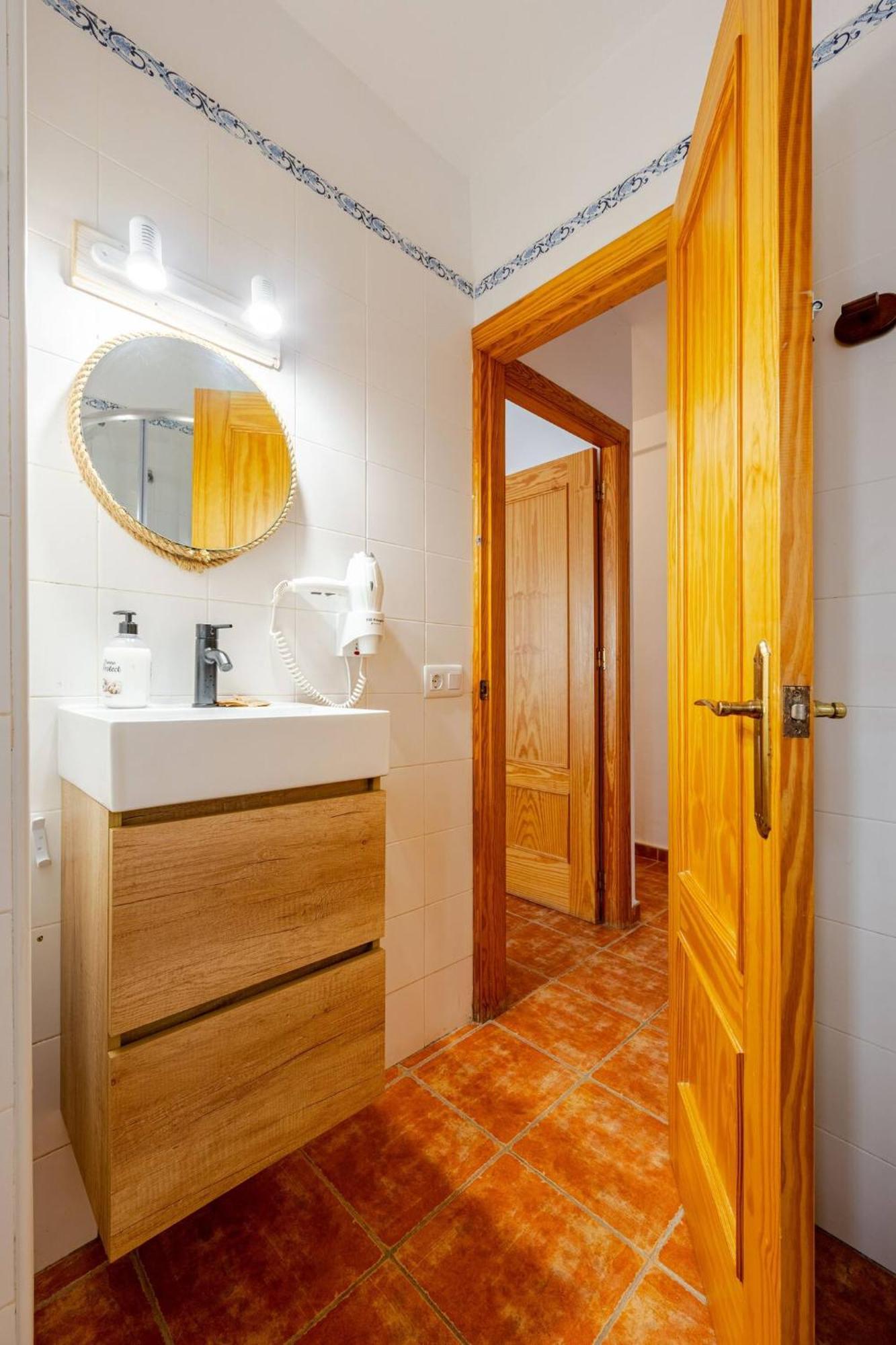 Alzeina, Casa Con Mucho Encanto A 300Mtr De La Playa 阿瓜阿马加 外观 照片